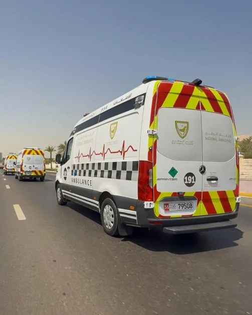 الإسعاف الوطني يستجيب لحادث تصادم بين حافلتين مدرستين في الشارقة الإسعاف الوطني يستجيب لحادث تصادم بين حافلتين مدرستين في الشارقة