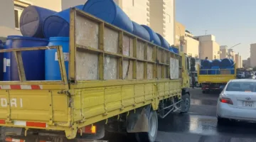 «البلدية» تضبط 181 برميلاً من المشروبات الكحولية محلية الصنع في صباح السالم