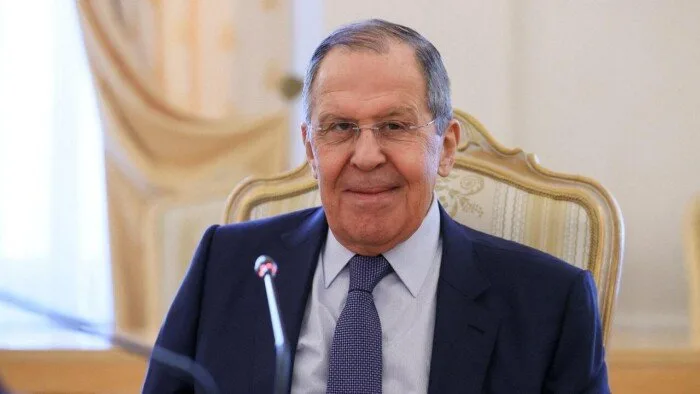 لافروف: نتطلع إلى تعزيز التعاون الثلاثي بين روسيا والهند والصين لافروف: نتطلع إلى تعزيز التعاون الثلاثي بين روسيا والهند والصين