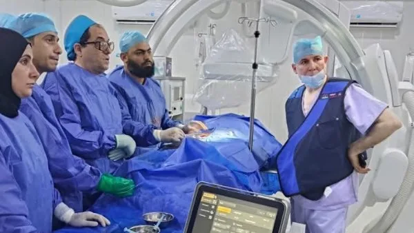 مستشفى جامعة الأزهر في دمياط تنفذ أول عملية قسطرة دماغية لكبير في السن وسيدة.. صور مستشفى جامعة الأزهر في دمياط تنفذ أول عملية قسطرة دماغية لكبير في السن وسيدة.. صور