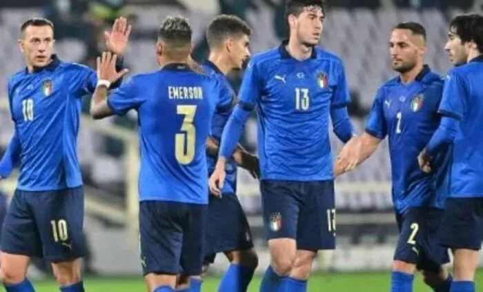 إيطاليا تحقق انتصارًا على مولدوفا بهدفين دون رد في تصفيات كأس العالم 2026. إيطاليا تحقق انتصارًا على مولدوفا بهدفين دون رد في تصفيات كأس العالم 2026.