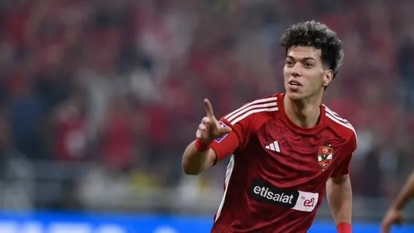 إمام عاشور: أنا جاهز لخدمة الأهلي في أي وقت وسأقبل تجديد العقد فوراً إذا طُلب مني ذلك. إمام عاشور: أنا جاهز لخدمة الأهلي في أي وقت وسأقبل تجديد العقد فوراً إذا طُلب مني ذلك.
