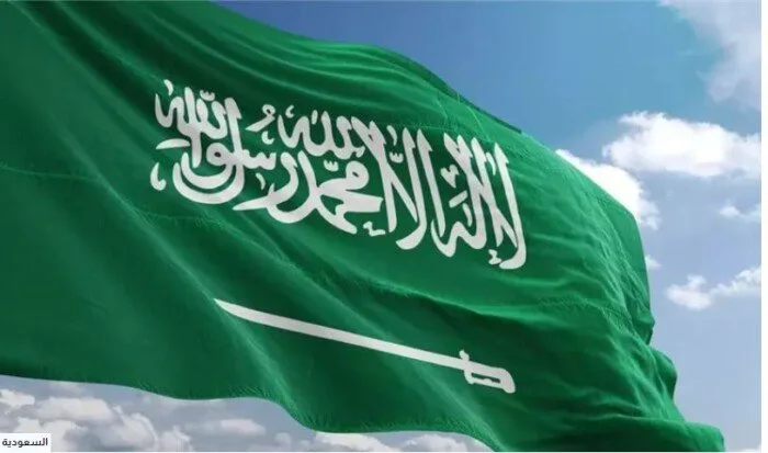 السعودية تمنع العمل في ساعات الظهيرة.. إليكم التوقيت المحدد السعودية تمنع العمل في ساعات الظهيرة.. إليكم التوقيت المحدد