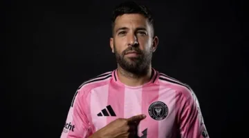 جوردي ألبا: مباراة الأهلي ستكون challenging وأتمكن من التواصل مع ميسي بـ”نظرة واحدة”