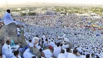 وزير المالية يطلب تسريع إنهاء الإجراءات الجمركية للمعتمرين ويسلط الضوء على منح أولوية لكبار السن والمرضى. وزير المالية يطلب تسريع إنهاء الإجراءات الجمركية للمعتمرين ويسلط الضوء على منح أولوية لكبار السن والمرضى.