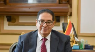 رئيس جامعة القاهرة يؤكد على أهمية الالتزام بمبادئ البحث العلمي