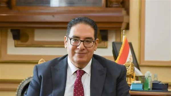رئيس جامعة القاهرة يؤكد على أهمية الالتزام بمبادئ البحث العلمي رئيس جامعة القاهرة يؤكد على أهمية الالتزام بمبادئ البحث العلمي
