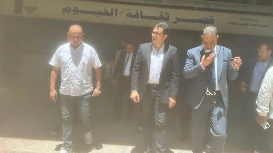 وزير الثقافة يزور قصر ثقافة الفيوم لمتابعة تقدم مشروع التطوير وتحسين الكفاءة وزير الثقافة يزور قصر ثقافة الفيوم لمتابعة تقدم مشروع التطوير وتحسين الكفاءة