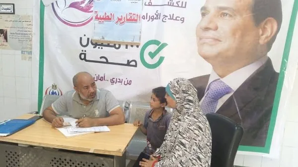 في إطار حياة كريمة.. تقديم أكثر من 7 آلاف خدمة صحية من خلال 6 قوافل طبية مجانية في المنيا