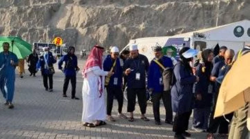 تجاوب كبير مع خدمات هيئة الأمر بالمعروف في الحج لعام 1446هـ تجاوب كبير مع خدمات هيئة الأمر بالمعروف في الحج لعام 1446هـ