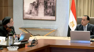 هل ستتبع وزيرة البيئة خطوات غادة ومشيرة وتستقيل للتفرغ لمنصبها الأممي؟