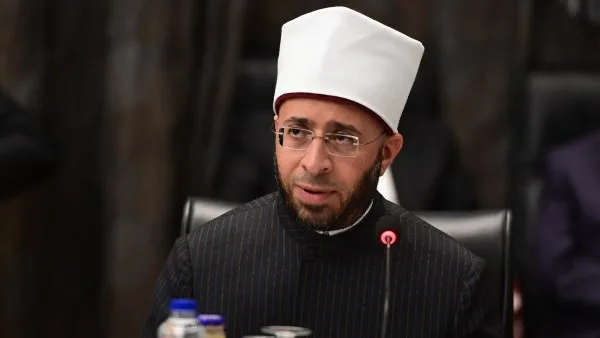 وزارة الأوقاف: لن نستجوب الأئمة الذين يسافرون للحج دون تصريح، وقرار النقل نهائي. وزارة الأوقاف: لن نستجوب الأئمة الذين يسافرون للحج دون تصريح، وقرار النقل نهائي.