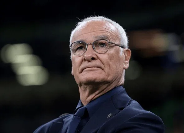 رانييري يرفض قيادة المنتخب الإيطالي ويختار الاستمرار مع روما رانييري يرفض قيادة المنتخب الإيطالي ويختار الاستمرار مع روما