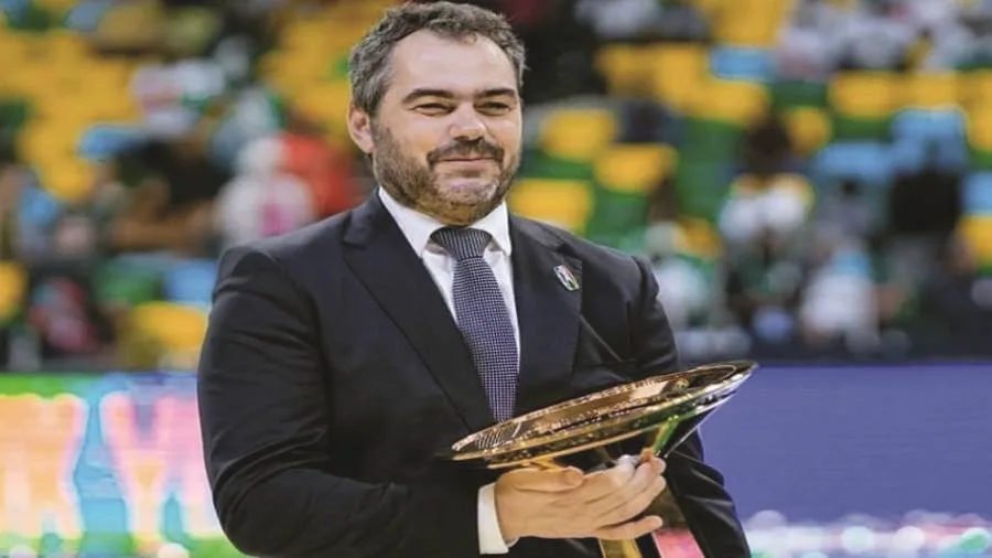 جهود في الأهلي لثني أوجستي بوش عن مغادرة فريق كرة السلة جهود في الأهلي لثني أوجستي بوش عن مغادرة فريق كرة السلة
