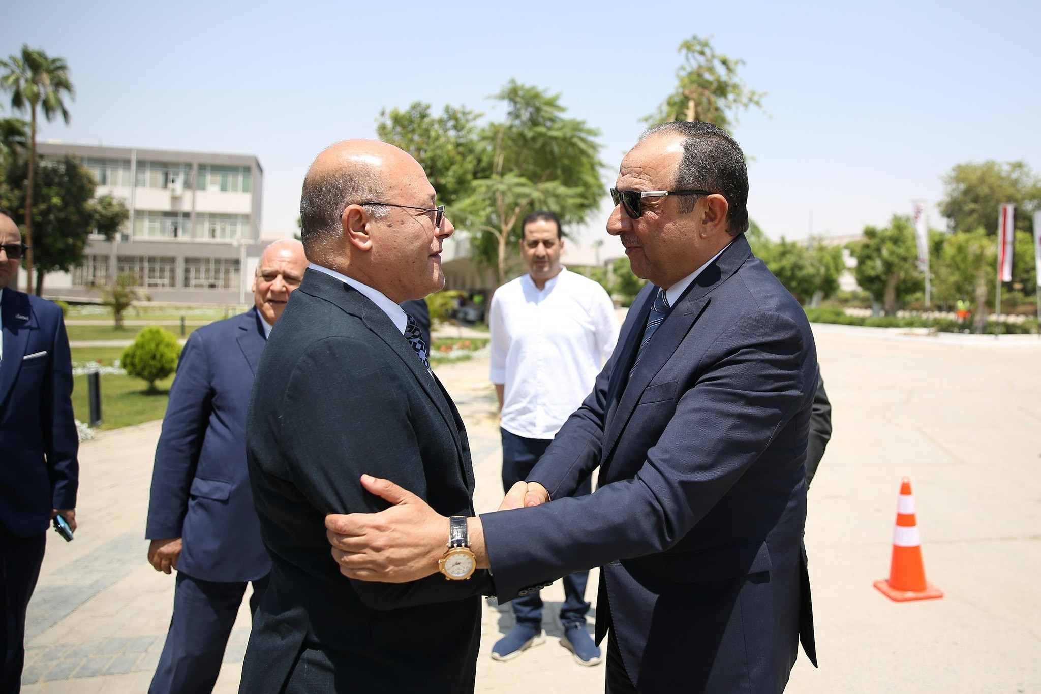 وزير قطاع الاعمال