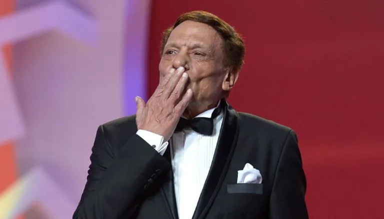 معلومات عن زفاف حفيد عادل إمام.. هل سيتواجد الزعيم في المناسبة؟ معلومات عن زفاف حفيد عادل إمام.. هل سيتواجد الزعيم في المناسبة؟