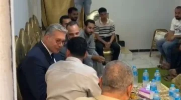 وزير البترول يشارك في تقديم العزاء لشهيد الشجاعة خالد عبدالعال في منزله بالدقهلية