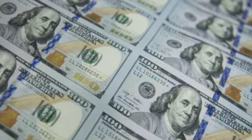 البنك المركزي: ودائع الدول العربية في مصر تصل إلى 20.4 مليار دولار بنهاية سبتمبر 2024