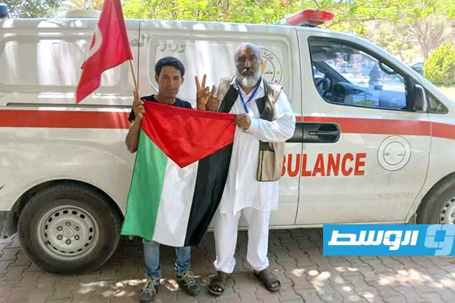 فرق الطوارئ والإسعاف تدعم «قافلة الصمود» خلال مسيرتها في ليبيا فرق الطوارئ والإسعاف تدعم «قافلة الصمود» خلال مسيرتها في ليبيا