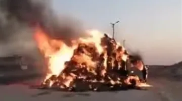 احتراق سيارة محملة بالدريس على طريق تنيدة بمنفلوط في الوادي الجديد