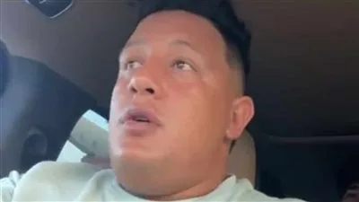 حمو بيكا: هناك أشخاص يستولون على ألحاني وجهودي التي عملت عليها لسنوات، لكن هذا لا يزعجني. حمو بيكا: هناك أشخاص يستولون على ألحاني وجهودي التي عملت عليها لسنوات، لكن هذا لا يزعجني.