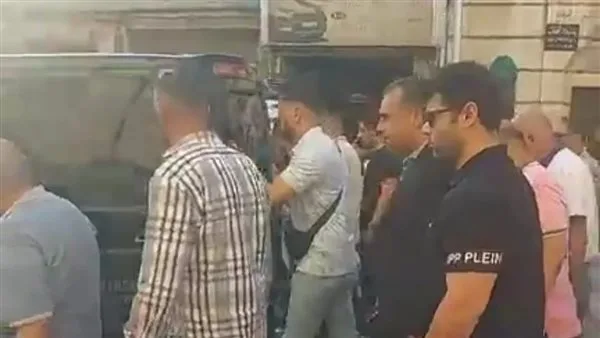 وداع مؤلم في كرموز: تشييع جنازة محمود صلاح، ضحية عاصفة الإسكندرية وداع مؤلم في كرموز: تشييع جنازة محمود صلاح، ضحية عاصفة الإسكندرية