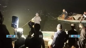 فرق الإنقاذ النهري تواصل العمل للعثور على 3 مفقودين بعد حادث انقلاب تروسيكل في نهر النيل بأسيوط.