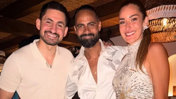أمير المصري يقدم تهانيه لأمينة خليل بمناسبة زواجها في مصر أمير المصري يقدم تهانيه لأمينة خليل بمناسبة زواجها في مصر