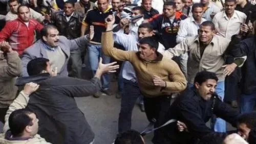 إلقاء القبض على المتهمين في مشاجرة بقرية البدرمان في ديرمواس جنوب المنيا إلقاء القبض على المتهمين في مشاجرة بقرية البدرمان في ديرمواس جنوب المنيا