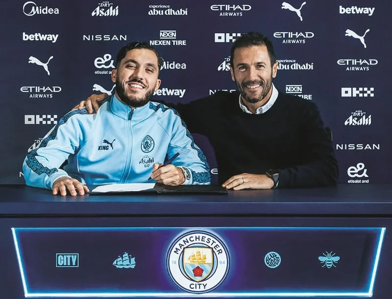 مانشستر سيتي يبرم صفقة لضم ريان شرقي بقيمة 42.5 مليون يورو مانشستر سيتي يبرم صفقة لضم ريان شرقي بقيمة 42.5 مليون يورو
