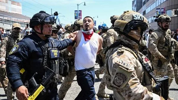 حاكم كاليفورنيا: ترامب يفرض حصارًا عسكريًا على لوس أنجلوس وينتهك الدستور والديمقراطية. حاكم كاليفورنيا: ترامب يفرض حصارًا عسكريًا على لوس أنجلوس وينتهك الدستور والديمقراطية.