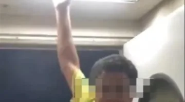 النقل: القبض على الشخص الذي قام بإزالة لمبة إنارة من أحد القطارات الروسية الحديثة