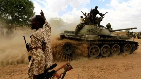 الجيش السوداني يتهم قوات حفتر بالاعتداء على نقاط حدودية