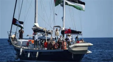 نواب: الاستيلاء على مادلين خطوة خطيرة تُهدد أمن الملاحة وتُضاف إلى سجل الانتهاكات الإسرائيلية.