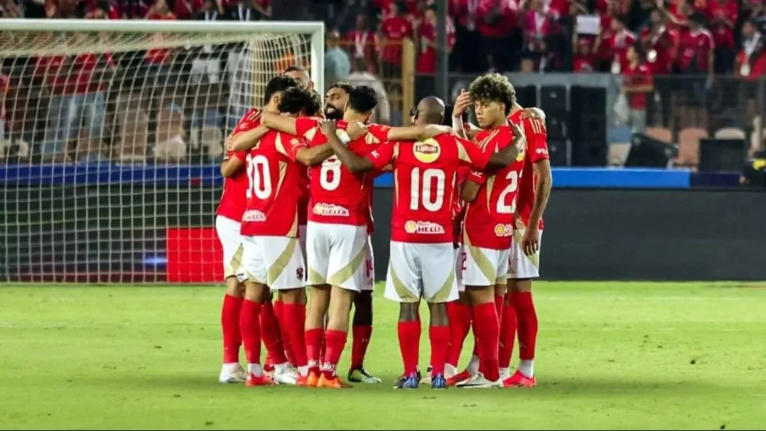 إعلامي يكشف مستقبل حسين الشحات مع الأهلي بعد بطولة كأس العالم للأندية إعلامي يكشف مستقبل حسين الشحات مع الأهلي بعد بطولة كأس العالم للأندية