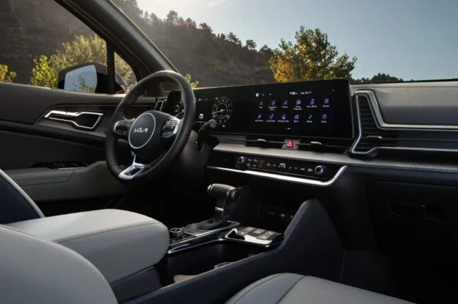 سعر ومواصفات كيا سبورتاج 2025: سيارة SUV رياضية متعددة الأغراض سعر ومواصفات كيا سبورتاج 2025: سيارة SUV رياضية متعددة الأغراض