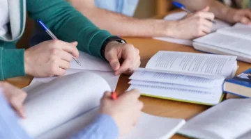 لطلاب الثانوية العامة والأزهر.. دعاء يعزز تركيزك في المذاكرة ويساعد في سرعة الحفظ والتذكر.