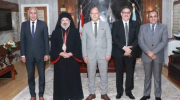الأنبا توما يقدم التهاني لرئيس جامعة سوهاج ومجلسها بمناسبة عيد الأضحى