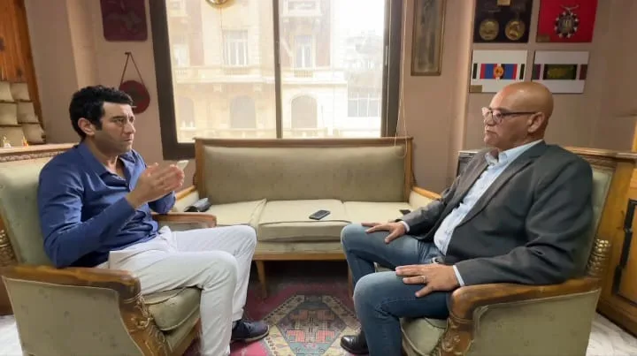 عبد الناصر قنديل لـ”صدى البلد”: مصر ليست متجهة نحو تجربة حزب الأغلبية في البرلمان المقبل.. والتجمع يناشد بضرورة إجراء الانتخابات بقائمة وطنية. عبد الناصر قنديل لـ”صدى البلد”: مصر ليست متجهة نحو تجربة حزب الأغلبية في البرلمان المقبل.. والتجمع يناشد بضرورة إجراء الانتخابات بقائمة وطنية.