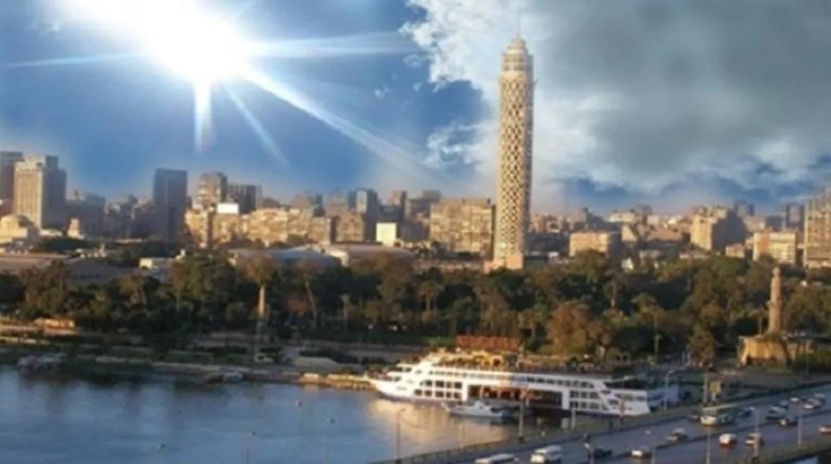 وحدة الأرصاد الجوية تعلن تفاصيل حالة الطقس اليوم.. الحرارة تصل إلى 38 درجة في الظل وحدة الأرصاد الجوية تعلن تفاصيل حالة الطقس اليوم.. الحرارة تصل إلى 38 درجة في الظل