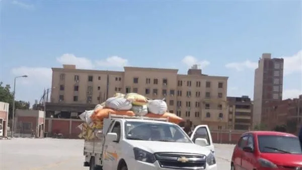 الشرقية تحتل المركز الأول بين محافظات مصر في توريد القمح، باستلام 594 ألف طن. الشرقية تحتل المركز الأول بين محافظات مصر في توريد القمح، باستلام 594 ألف طن.