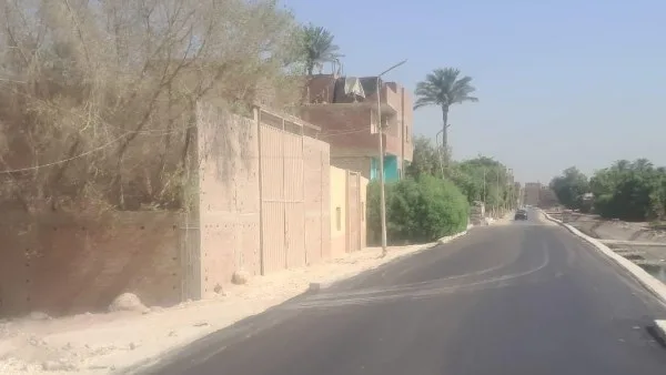 تحسين وتعزيز كفاءة طريق السقارية في أبو النمرس تحسين وتعزيز كفاءة طريق السقارية في أبو النمرس