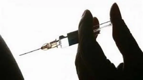 حقنة الأنسولين والخيانة.. سر وفاة سيدة عين شمس على يد خادمتها