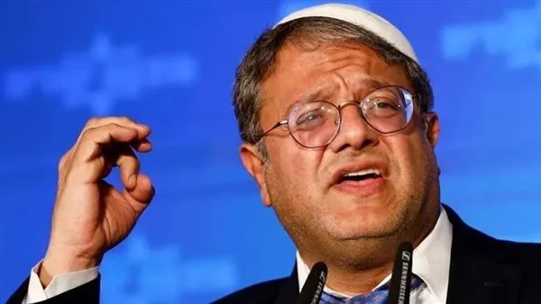 فيديو… بن غفير يدخل المسجد الأقصى تحت إجراءات أمنية صارمة فيديو… بن غفير يدخل المسجد الأقصى تحت إجراءات أمنية صارمة