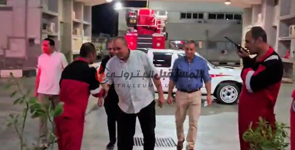 تحليل: أغاني على ميكروفون الطوارئ في شركة السويس للبترول تحليل: أغاني على ميكروفون الطوارئ في شركة السويس للبترول