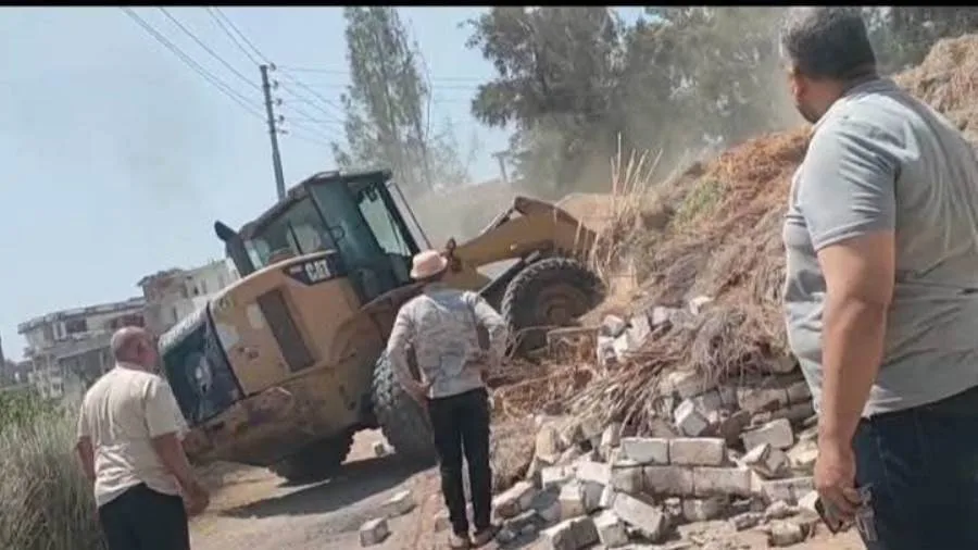 البحيرة: إزاحة 23 حالة تعدٍ واستعادة 2513 مترًا من أراضي الدولة البحيرة: إزاحة 23 حالة تعدٍ واستعادة 2513 مترًا من أراضي الدولة