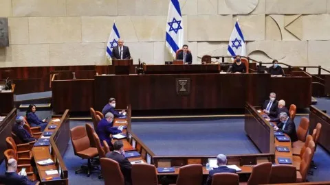مشروع قانون إنهاء الكنيست.. مسار طويل مليء بالتحديات مشروع قانون إنهاء الكنيست.. مسار طويل مليء بالتحديات