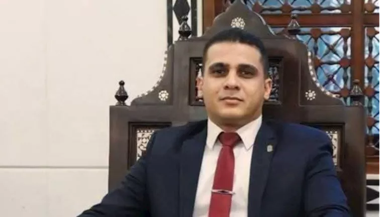 الزيارة الأخيرة للعيد.. خيانة قاتلة تودي بحياة أستاذ جامعي في أسيوط الزيارة الأخيرة للعيد.. خيانة قاتلة تودي بحياة أستاذ جامعي في أسيوط