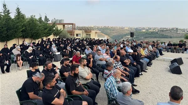 مجلس تأبين للشهيدين حسن سميح ذياب وحسين عجمي في طورا مجلس تأبين للشهيدين حسن سميح ذياب وحسين عجمي في طورا