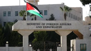 الأردن يُدين الهجوم الإسرائيلي على منطقة المستشفى الميداني الأردني في غزة وإصابة ممرض.